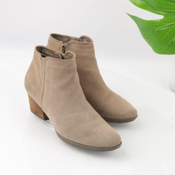 Blondo Womens Villa Boot Size 7 Waterproof Taupe Tan Suede Low Block Heel Bootie - Picture 13 of 13